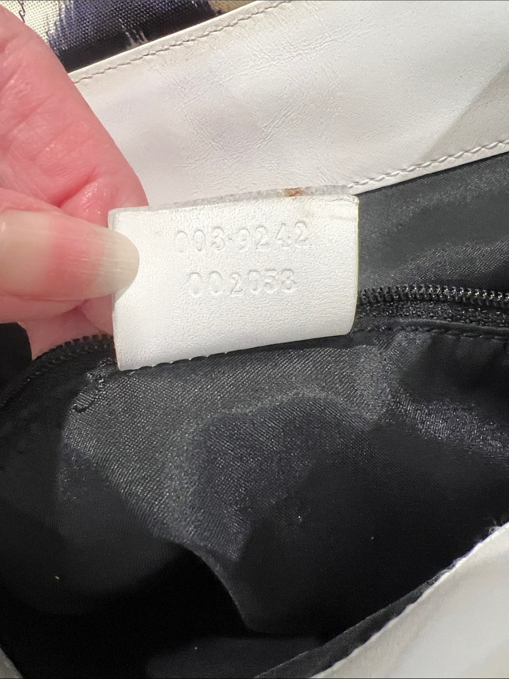 Gucci Floral Cream and Black Backpack EUC - Picture 16 of 16